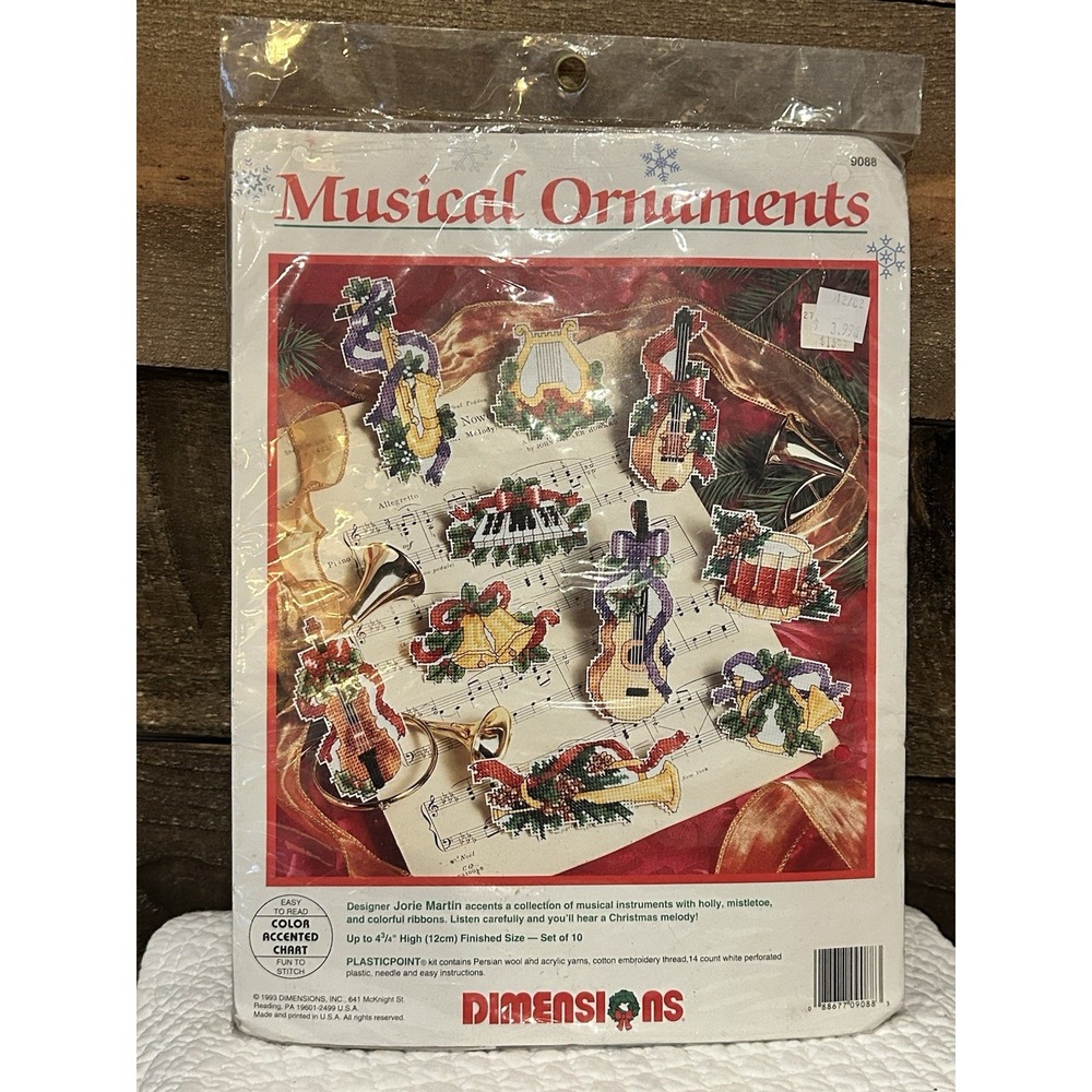 Vtg 1993 Dimensions Musical Ornaments Plastic Canvas Kit NEW Sealed Christmas‎